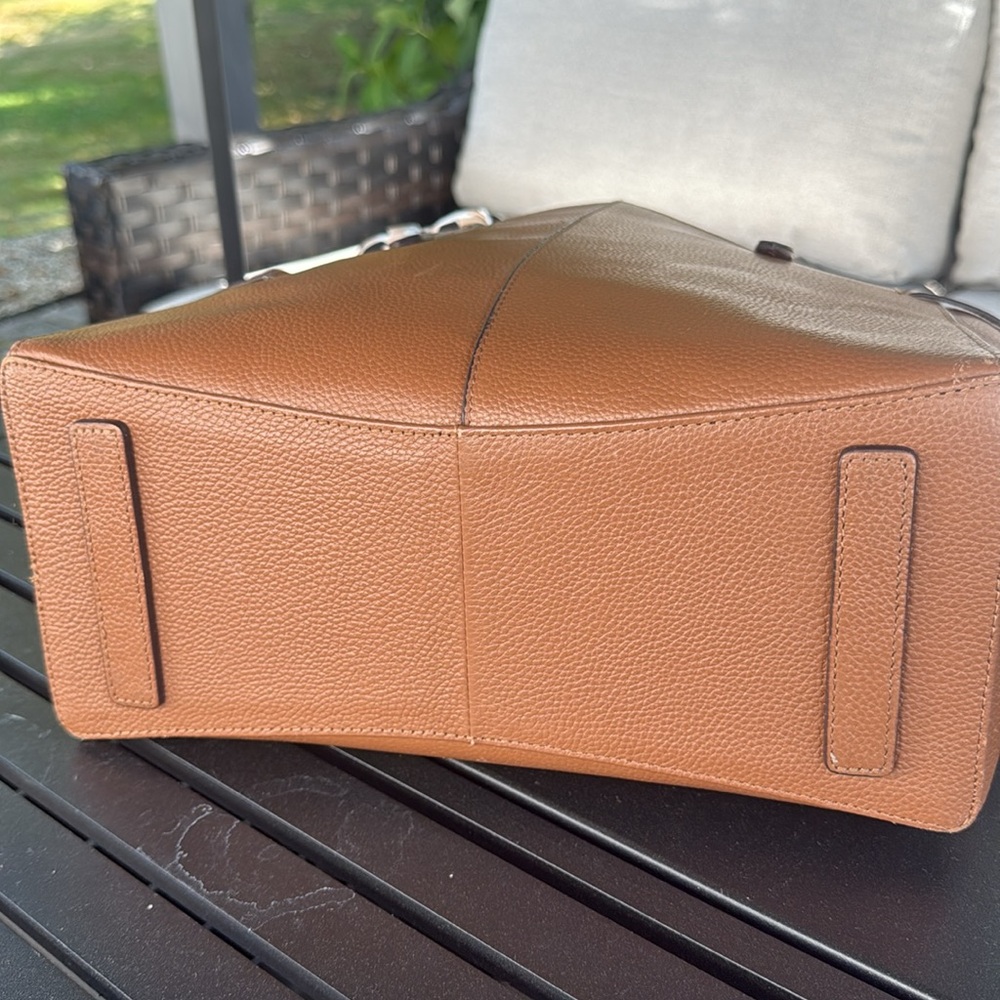 Radley London Abingdon Road Large Ziptop Shoulder - Picture 5 of 13